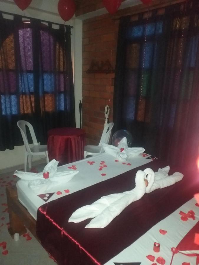 Hotel Boutique Los Gentiles Santa Fe de Antioquia Eksteriør bilde