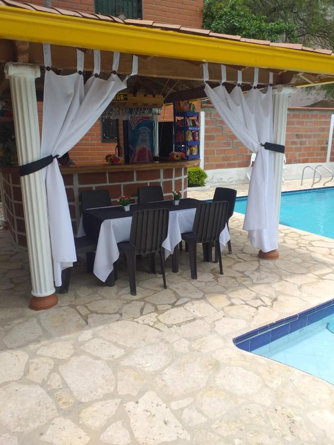 Hotel Boutique Los Gentiles Santa Fe de Antioquia Eksteriør bilde