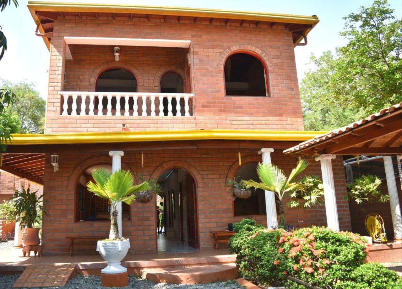Hotel Boutique Los Gentiles Santa Fe de Antioquia Eksteriør bilde